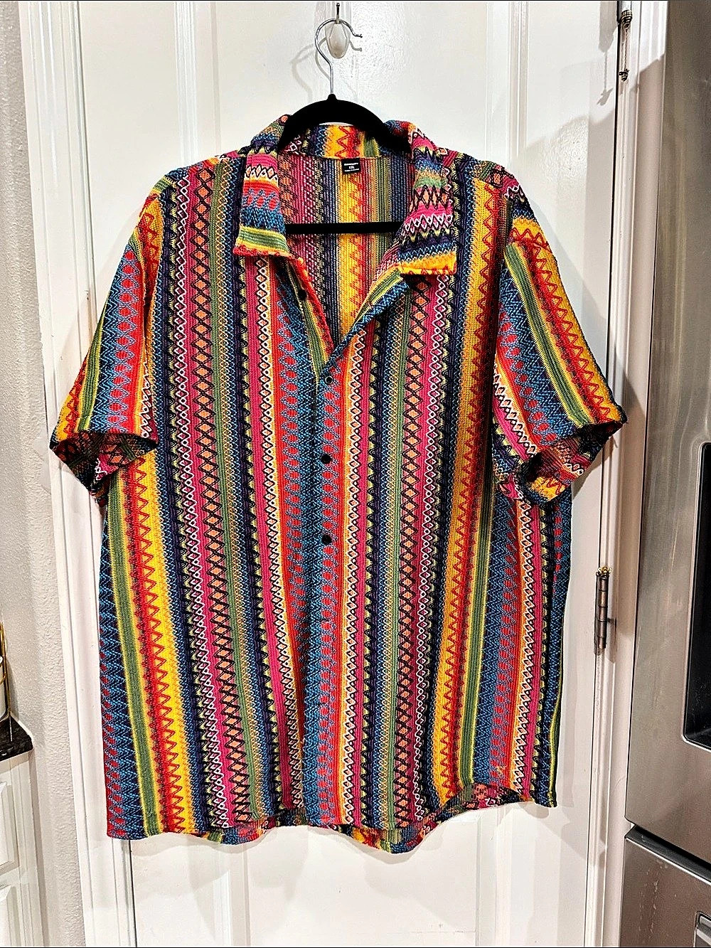 SHEIN Men's Striped Print Shirt Multicolor Geometric Button Down